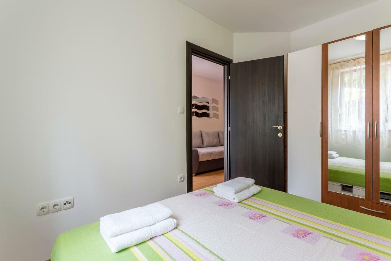 Apartment "Katia" Split Exteriör bild